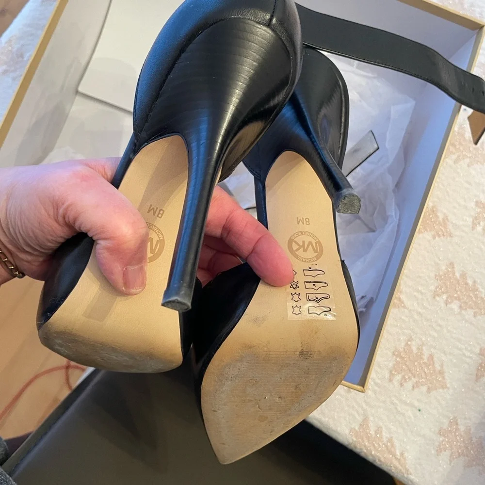 Michael Kors Black Leather Heels with Buckle - Picture 8 of 9